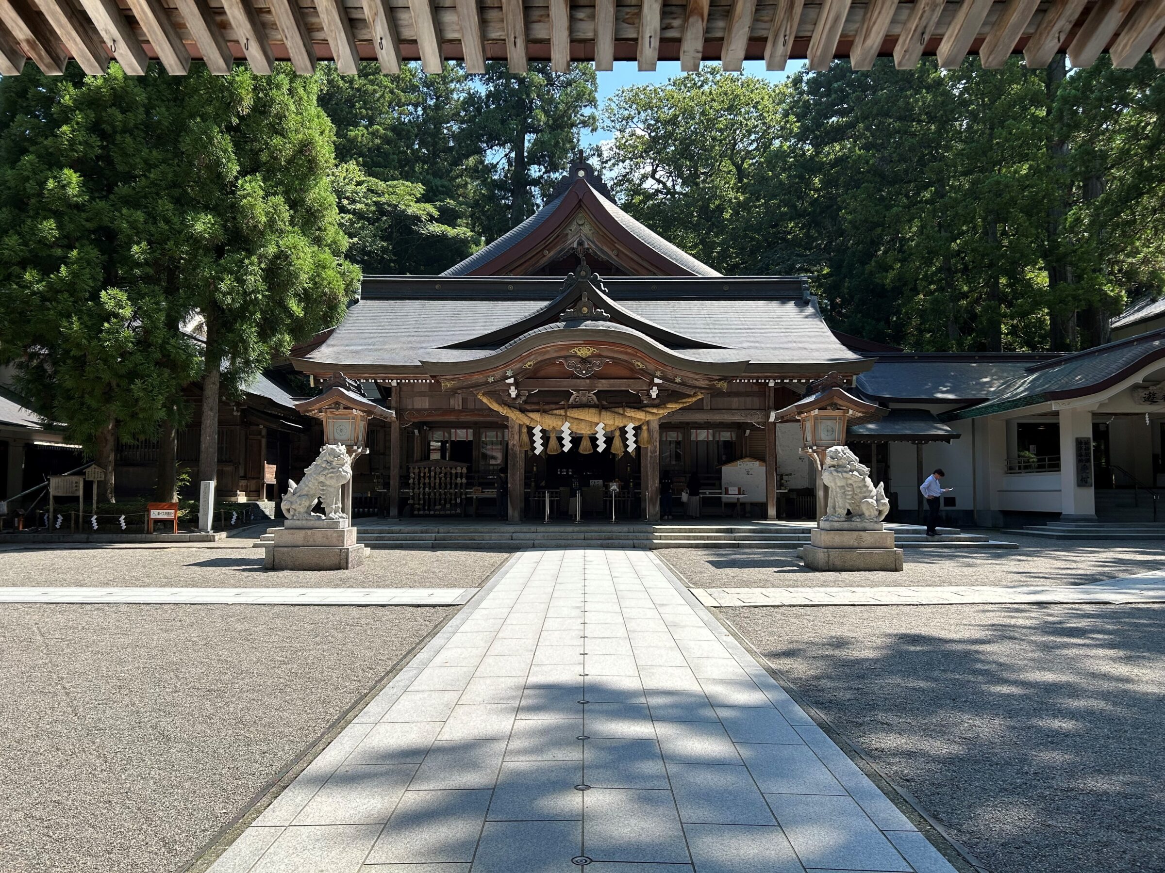 白山比咩神社